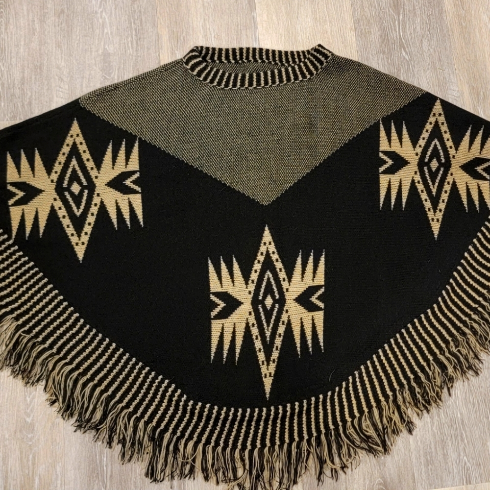 2 Chic southwestern poncho with fringe